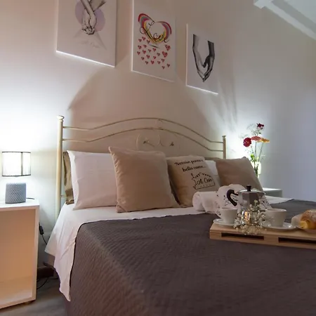 “a Casa” Luxury Gasthof Francavilla Fontana